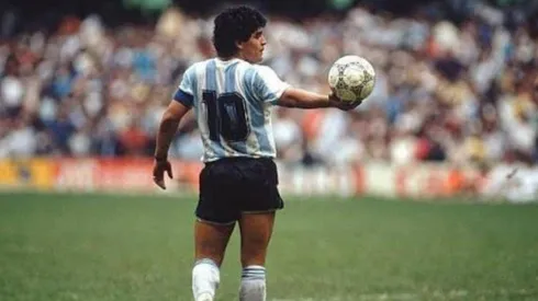 Equipos ticos rinden homenaje a Diego Armando Maradona
