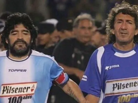 Diego Maradona y “El Mágico” González se enfrentaron en el estadio Cuscatlán