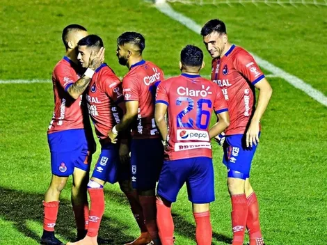 Los memes no olvidaron a Municipal