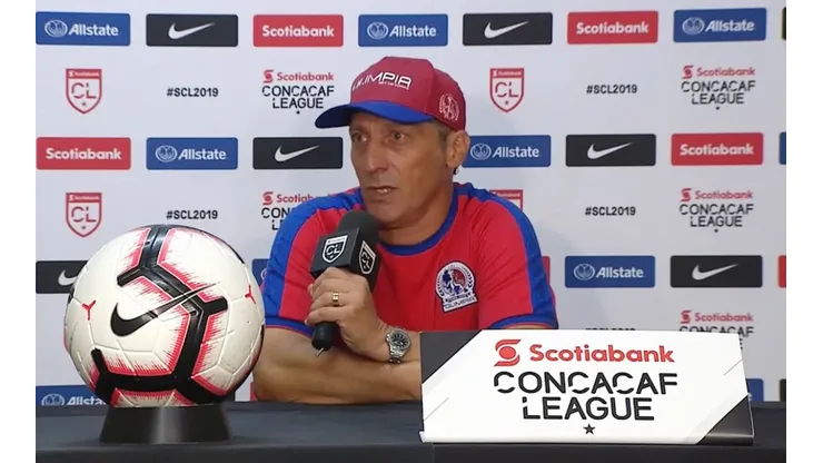 A Pedro Troglio le emociona enfrentar a Motagua en los cuartos de final