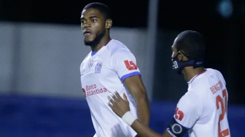 Olimpia clasificó a cuartos de final al vencer sin problemas a Managua FC