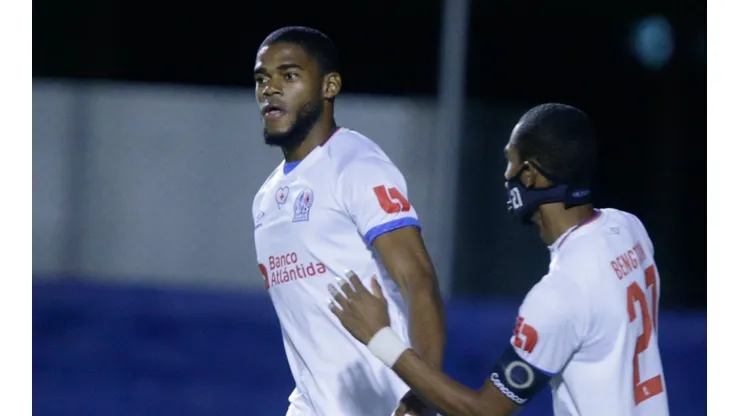 Olimpia clasificó a cuartos de final al vencer sin problemas a Managua FC