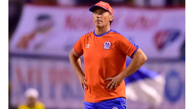 Pedro Troglio: "Un equipo que está peleando títulos no puede errar"
