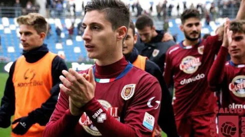 El Reggina informa que 21 futbolistas tienen coronavirus