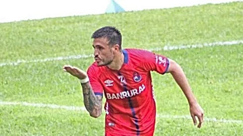 Un imparable Rarimo Rocca sigue marcando goles en Guatemala