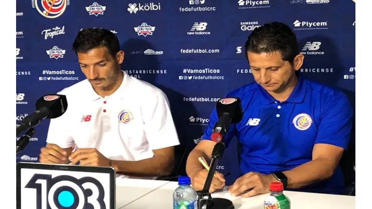 Celso Borges respalda a Ronald González: "No hay que caer en la desesperación"