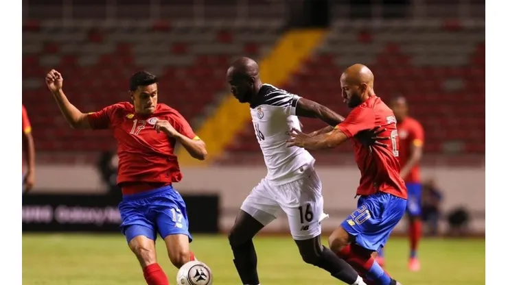 Panamá vence a Costa Rica por 1 a 0 con un gol sobre el final