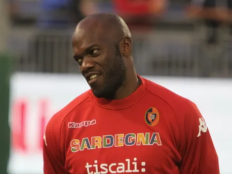 Suazo y las dificultades del jugador al no poseer cierto documento