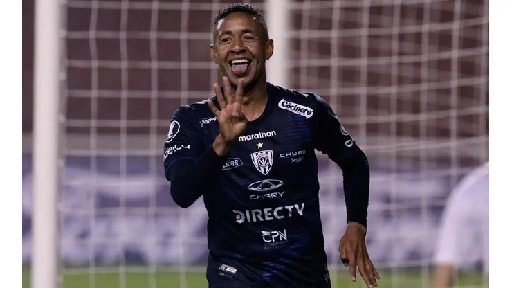 Gabriel Torres anota en histórica goleada de Independiente del Valle a Flamengo