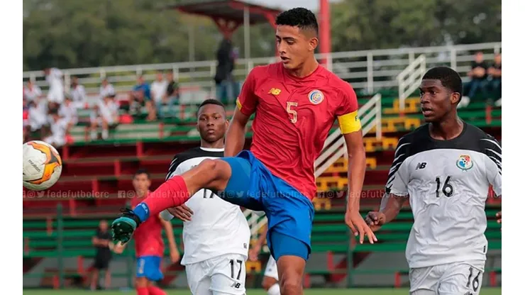 Daniel Chacón tiene una oferta del fútbol europeo