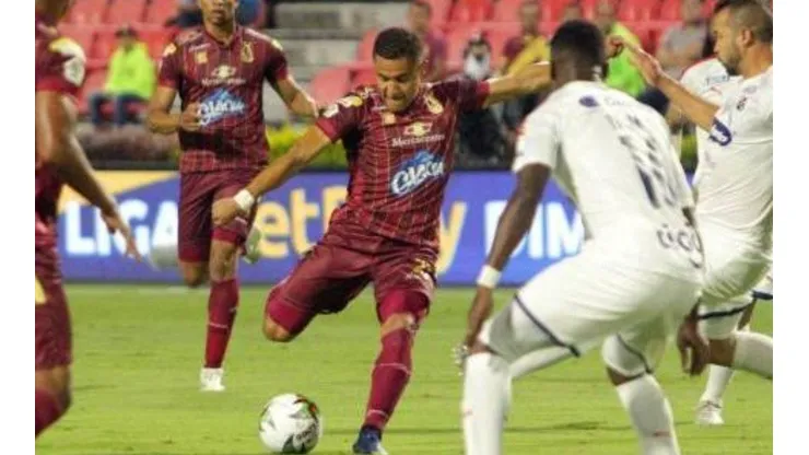 Roger Rojas pone en riesgo su carrera y su vida por una mala decisión