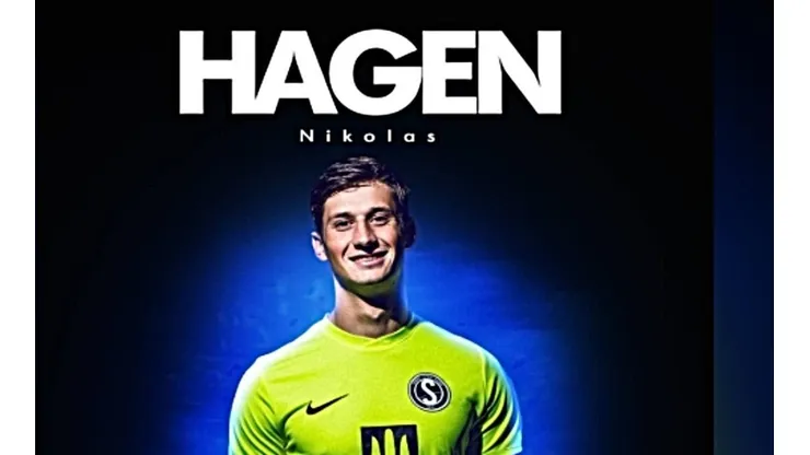 Nicholas Hagen con la camiseta del l Sabail FK