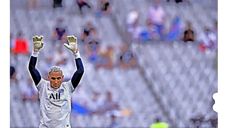 Keylor Navas entrenando con el PSG