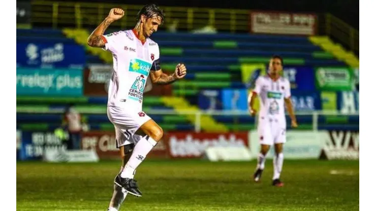 Bryan Ruiz y su deseo: "Espero cerrar el campeonato jugando 90 minutos"
