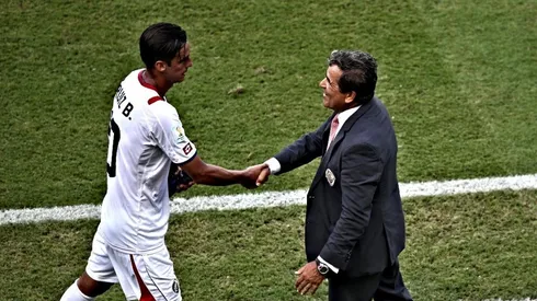 Bryan Ruiz y Jorge Luis Pinto en el Mundial de Brasil 2014