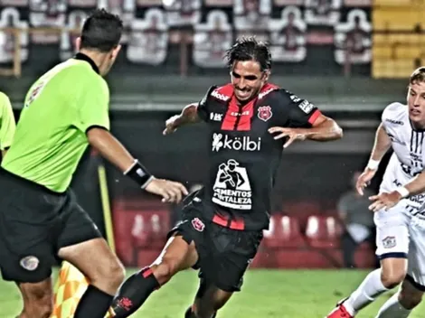 ¡Amargo retorno para Bryan Ruiz!