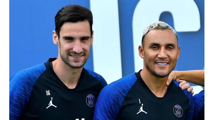 Sergio Rico se despidió del PSG con emotivas palabras a Keylor Navas