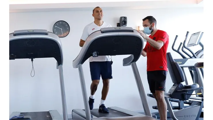 Keylor Navas vuelve a los entrenamientos