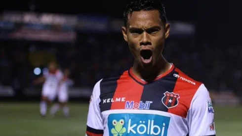 Confirman el equipo de la MLS en el que jugará Ariel Lassiter