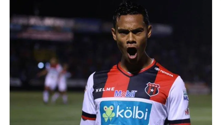 Confirman el equipo de la MLS en el que jugará Ariel Lassiter