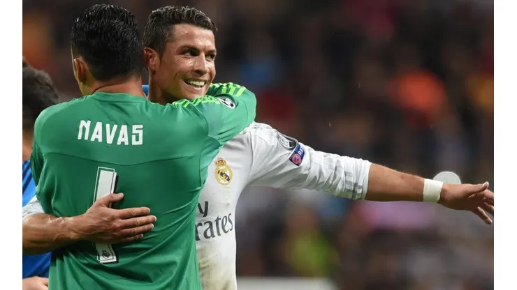 Cristiano Ronaldo ya negocia su llegada con el PSG de Keylor Navas