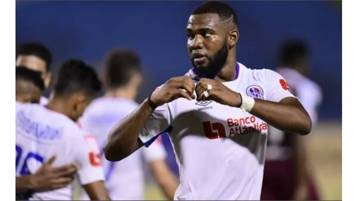 Oficial: el 'Toro' Benguché se marcha al fútbol de Portugal