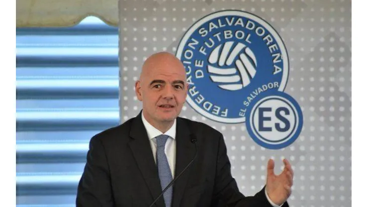 FIFA amenaza con suspensión a la Fesfut