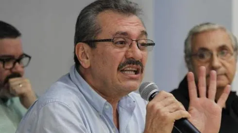 Liga Nacional respalda a Guzmán y continúa el escándalo