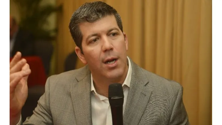 Fernando Palomo defendió el nuevo formato y le cayeron las avispas