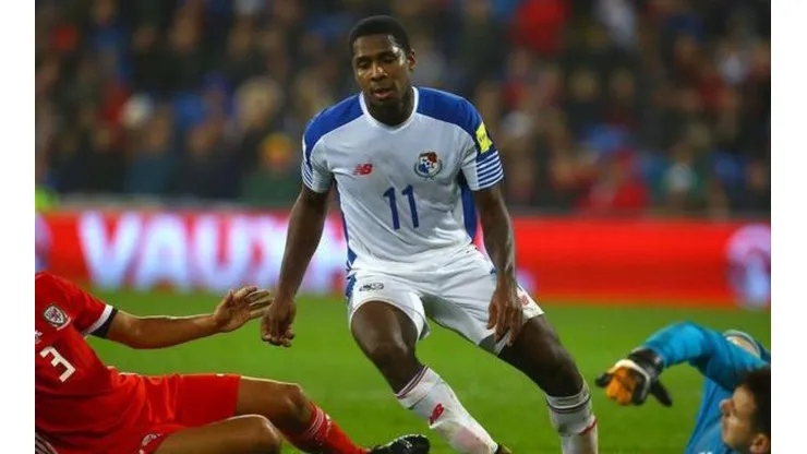 Armando Cooper hace crecer los rumores de un regreso al fútbol argentino