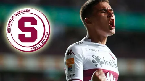 Manfred Ugalde jugando para Saprissa