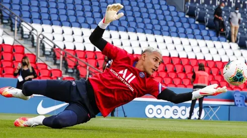 Keylor Navas titular en triunfo del PSG