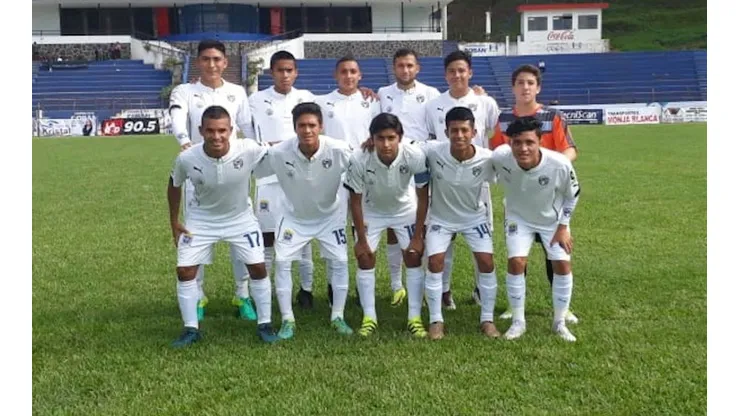 Arquero de Comunicaciones deja Guatemala y se va a Estados Unidos