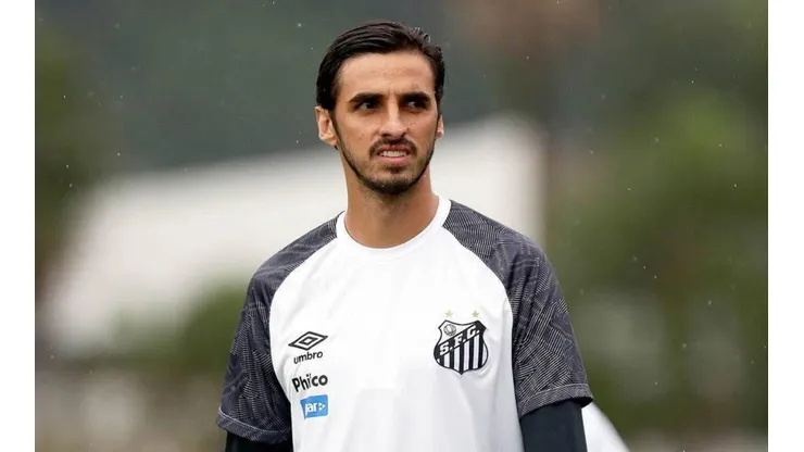 Bryan Ruiz demandará al Santos
