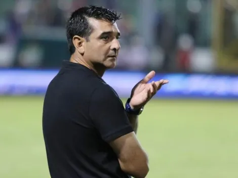 Diego Vázquez criticó al gobierno: "Me parece ilógico que sigan cobrando todo"