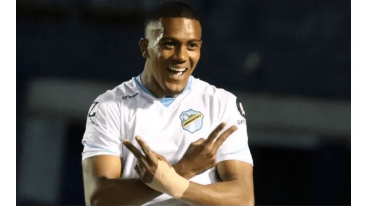 Jostin Daly regresa a Costa Rica