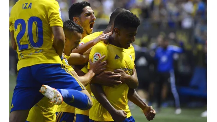 ¿Qué resultados necesita el Cádiz del Choco Lozano para ascender hoy?