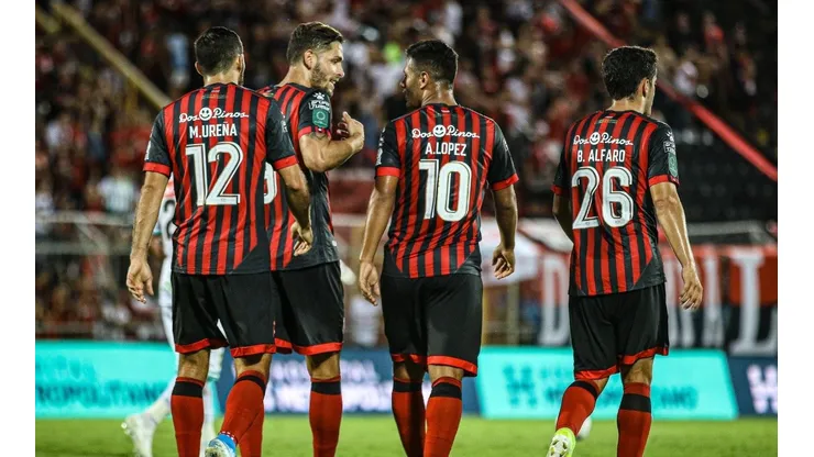 ¡Sigue la barrida! Alajuelense anuncia la partida de otro futbolista importante