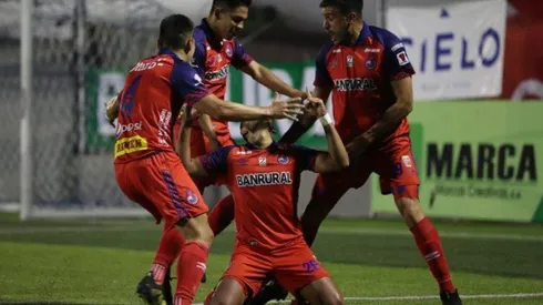 ¿Nace un legionario chapín? Joya de Municipal podría emigrar en este mercado