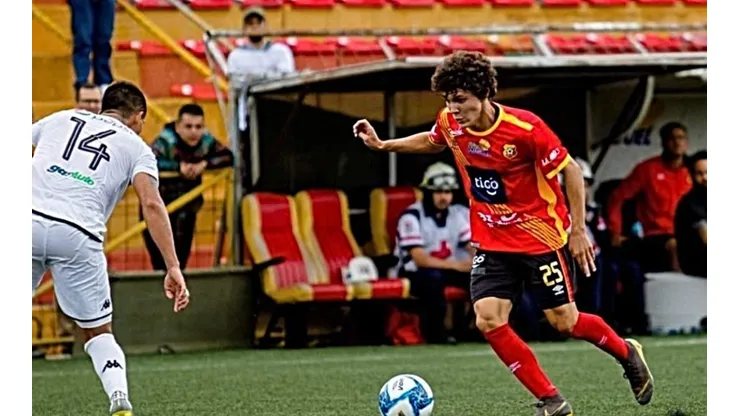 Twitter / Herediano