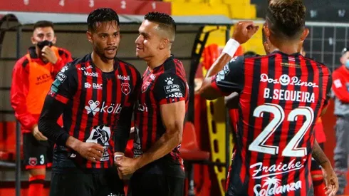 Alajuelense se quedó con el primer choque