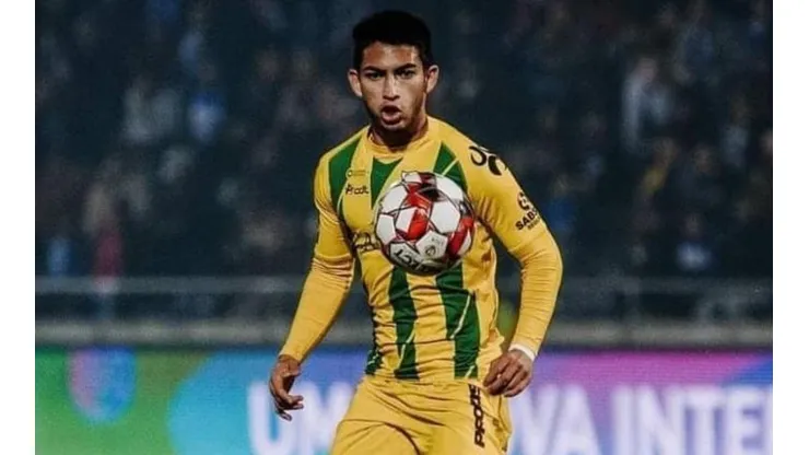 Jonathan Rubio en el Tondela (Tu Nota).