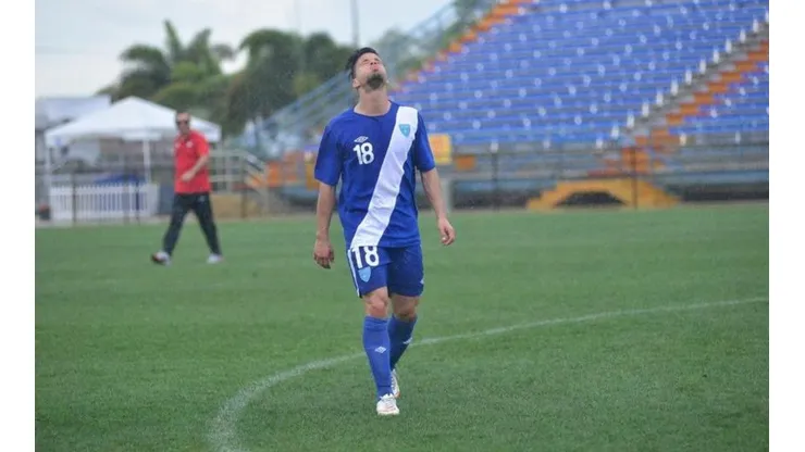 Ex-jugador de Comunicaciones le iniciará una demanda al club