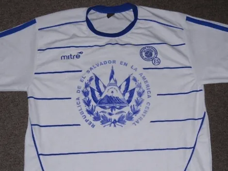 Distinción para camiseta del El Salvador