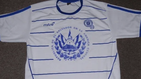 Distinción para camiseta del El Salvador