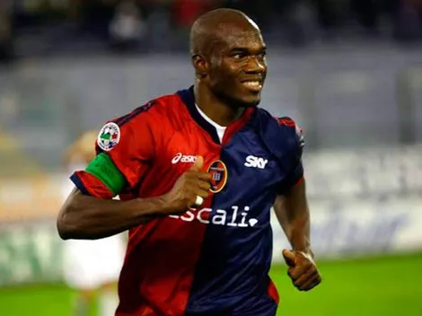Cagliari destaca a David Suazo en el festejo de su centenario