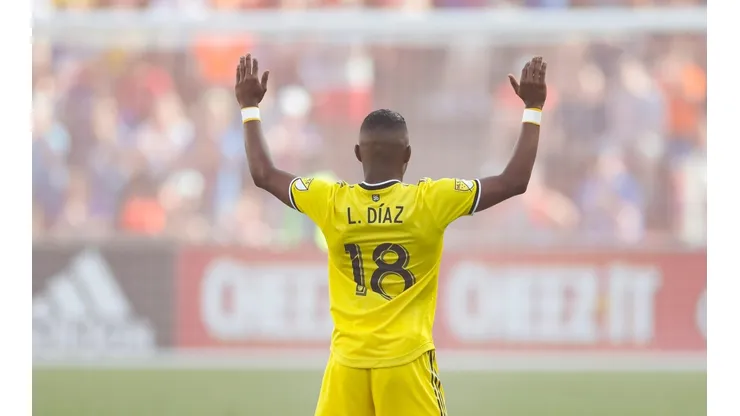 El gesto de Luis Díaz con su primer sueldo