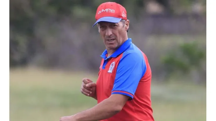 ¿Troglio deja Olimpia? El técnico confesó que su sueño es dirigir otro equipo