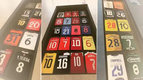 Joel Campbell mostró su colección de camisetas