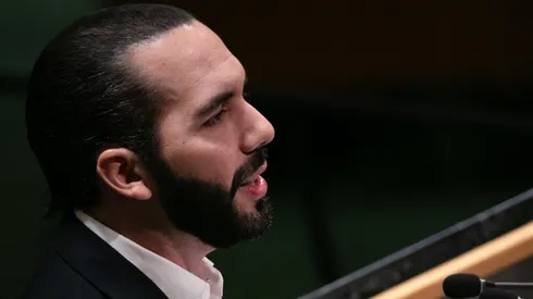 El presidente endurece medidas contra el coronavirus.